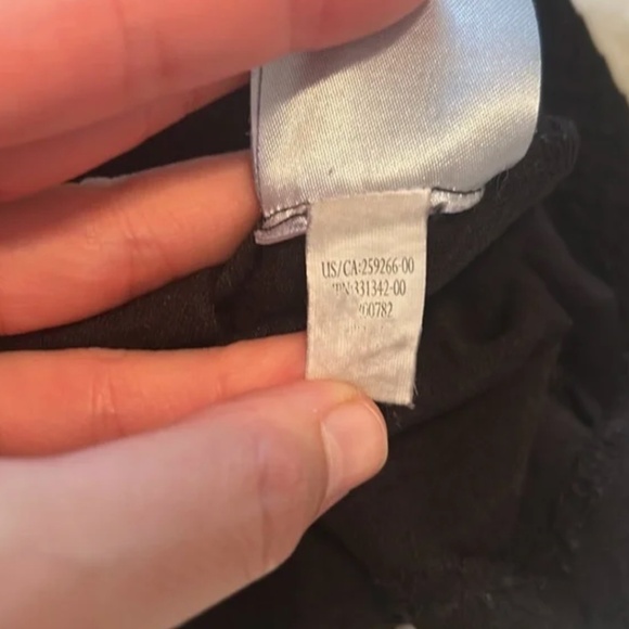 Black Pencil Skirt, XS Banana Republic - waffle weave texture - Picture 4 of 8